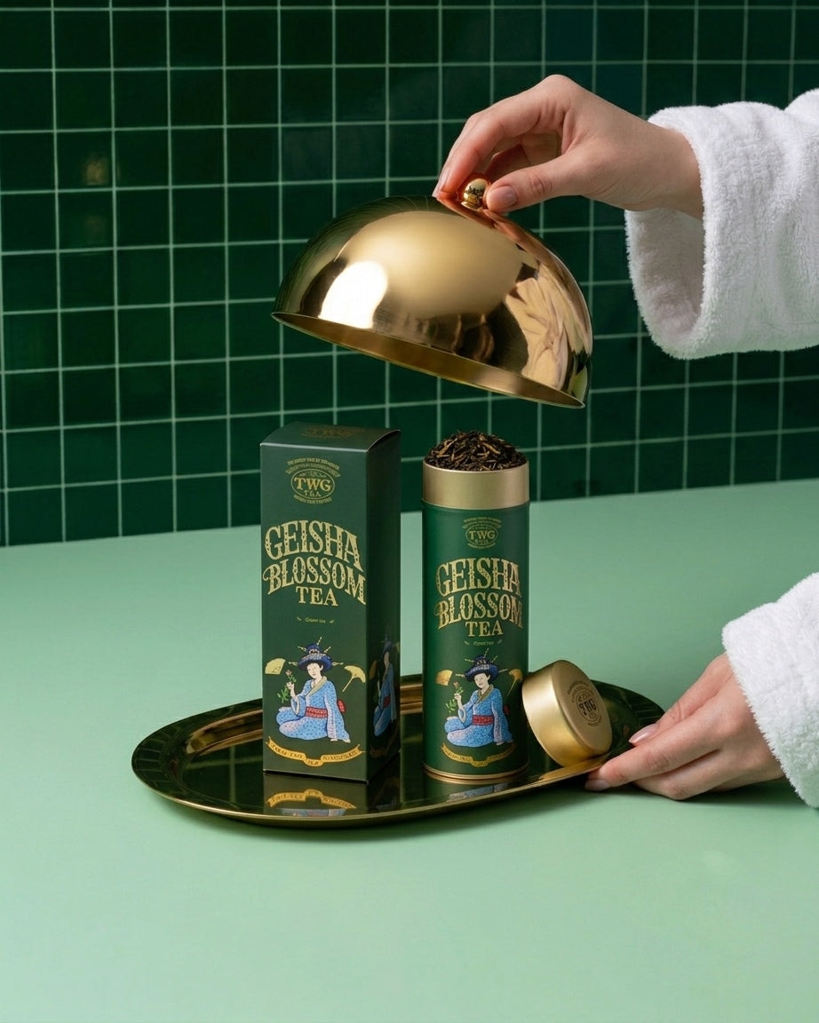 Bathrobe & TWG Tea-3